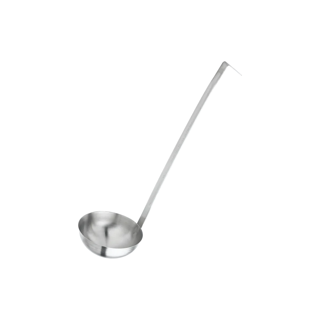 S.S. LADLE ONE PIECE 2 OZ